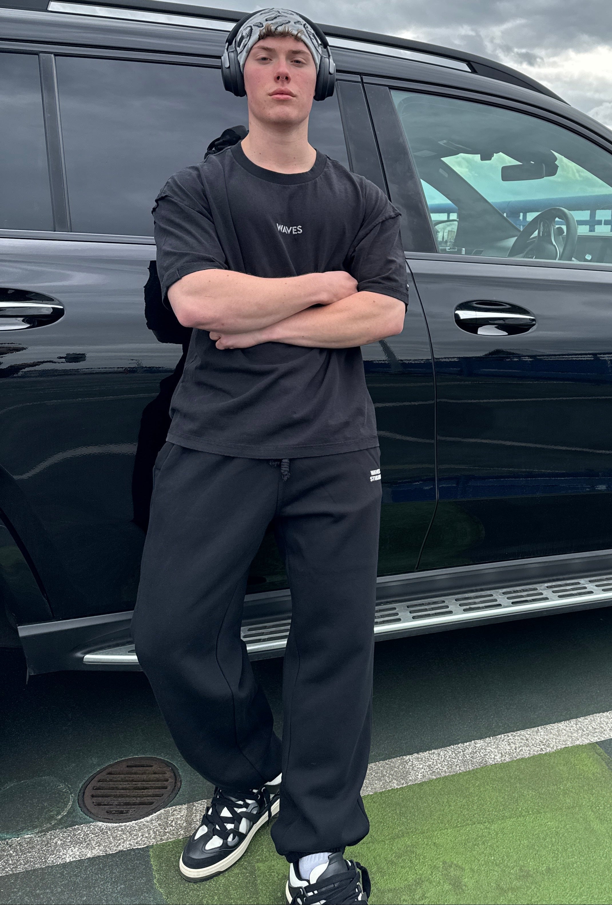 Sweatpants - Loose Cuffs