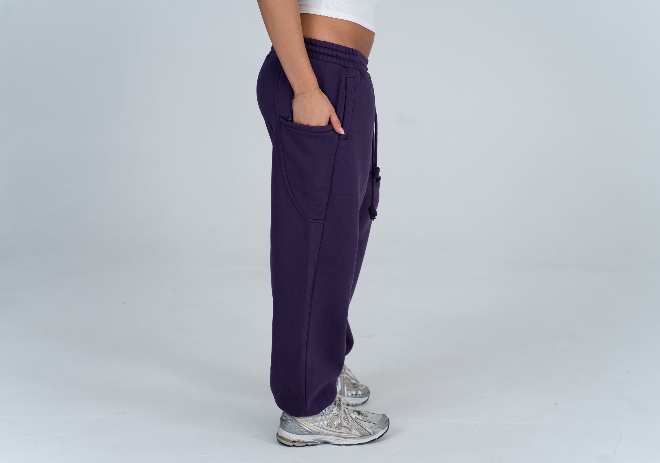 Sweatpants - Loose Cuffs