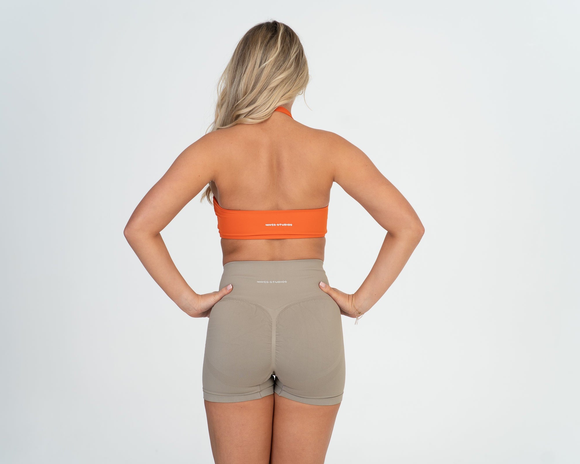 Halter V-neck Sports Bra