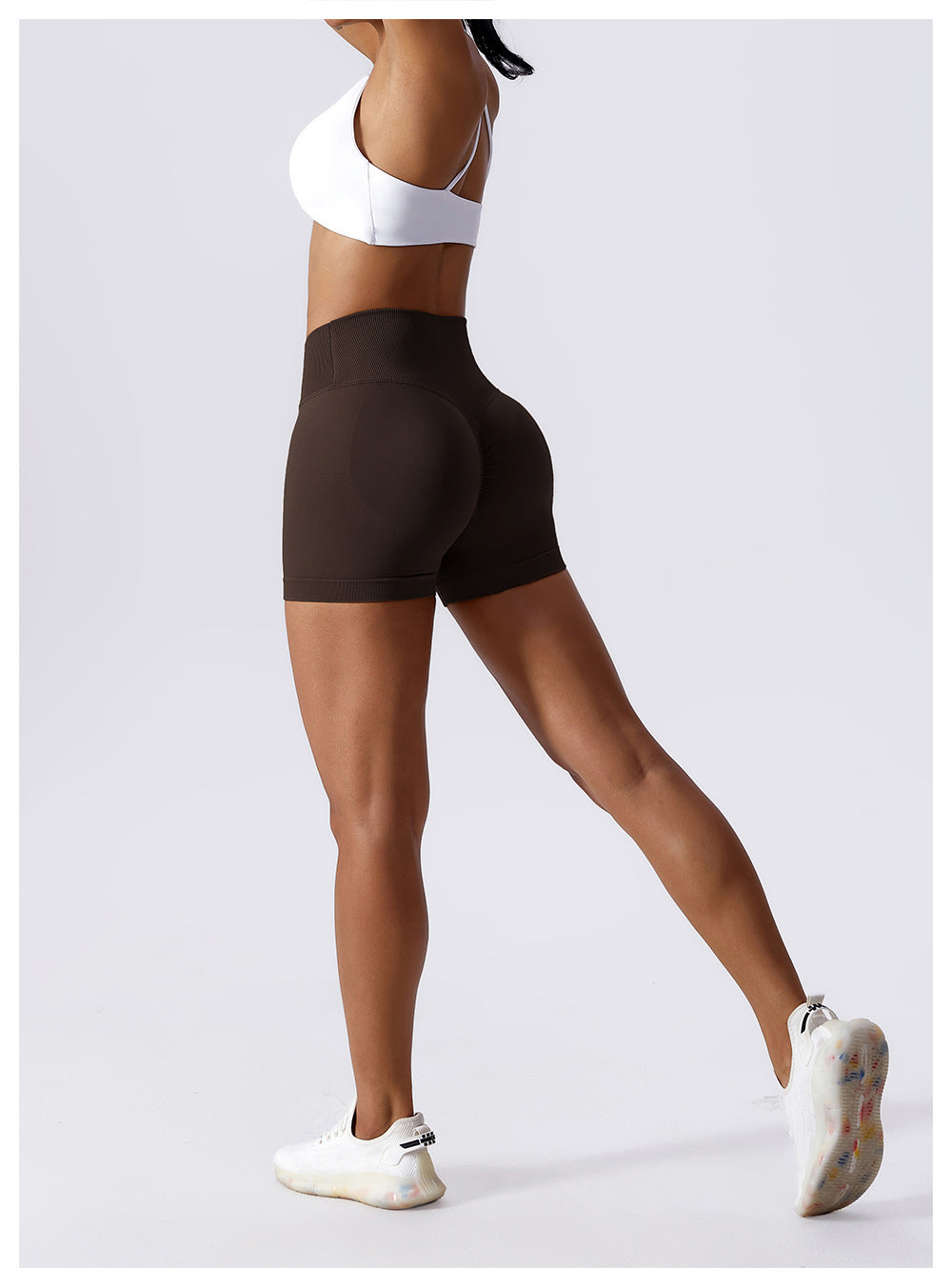 Crossover Seamless Scrunch Shorts
