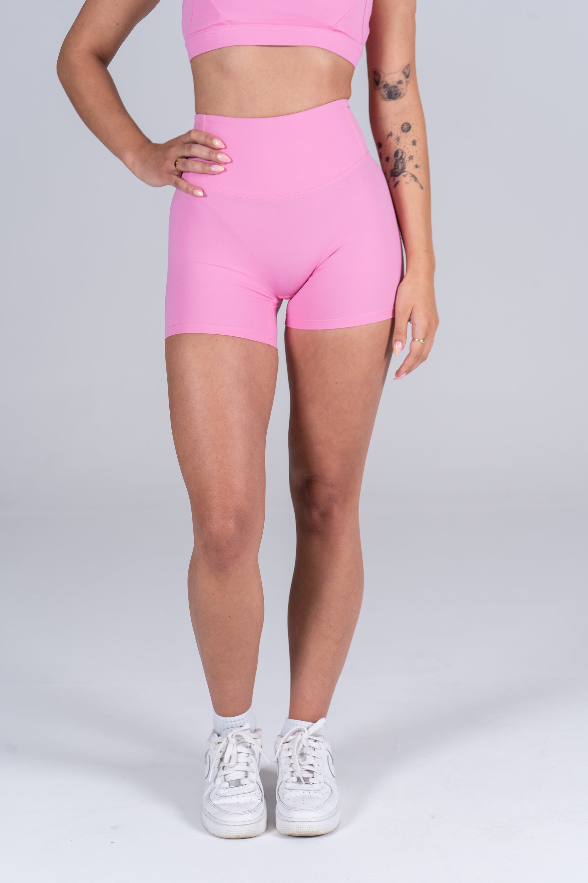 Freedom Invisible Scrunch Shorts