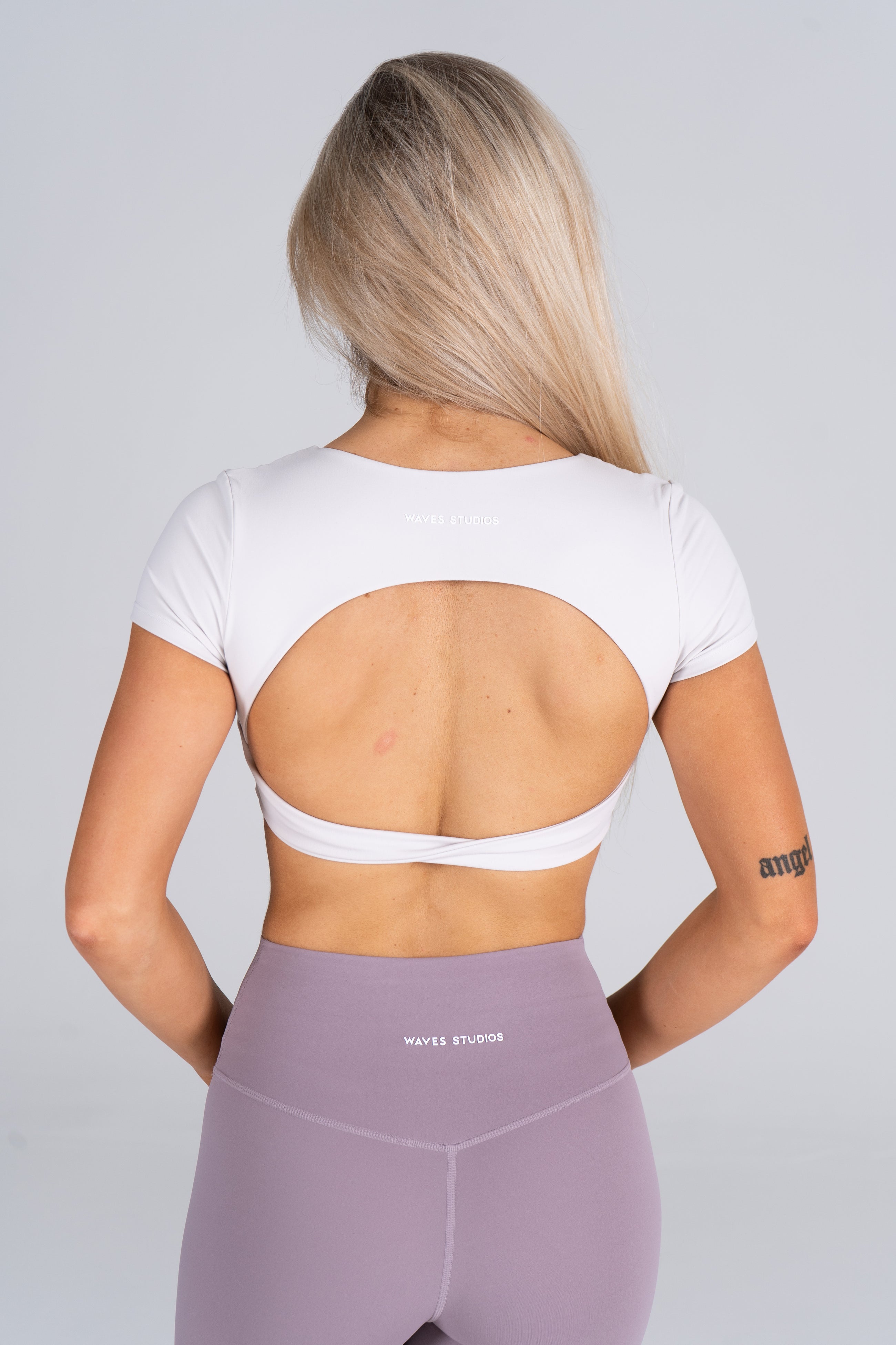 Softluxe Front Twist SS Top
