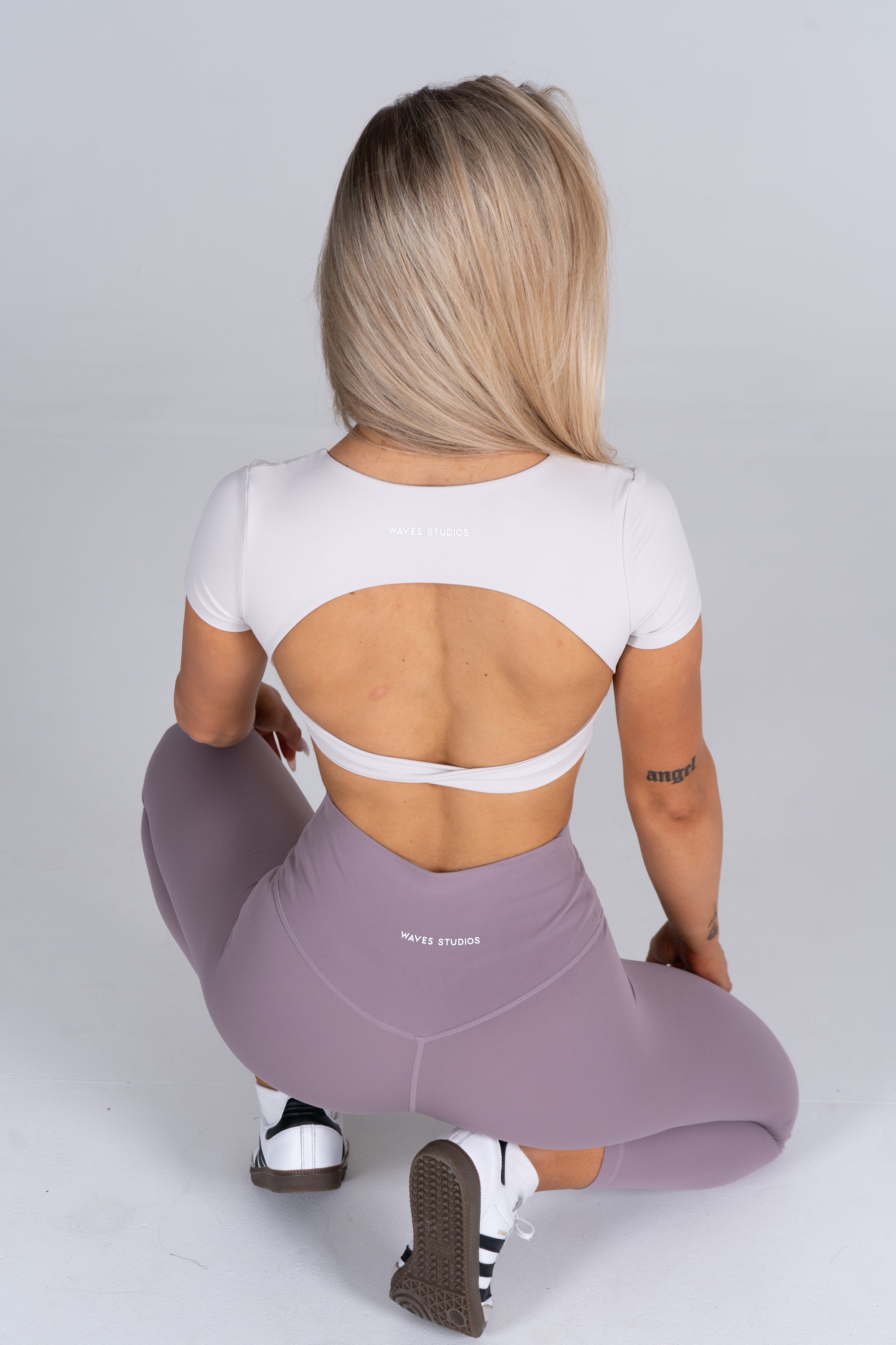 Softluxe Front Twist SS Top