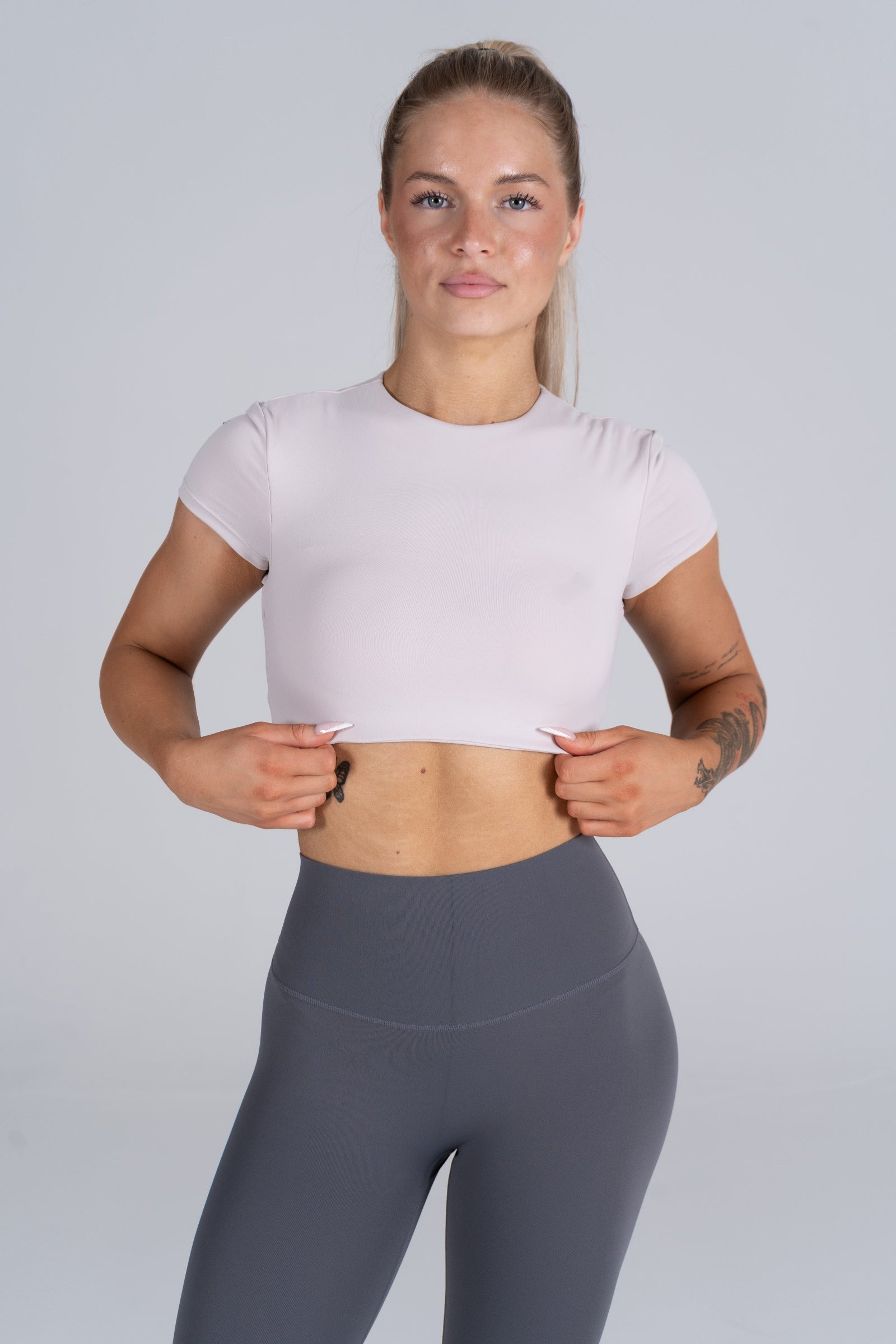 Timeless - Hollow Back Top