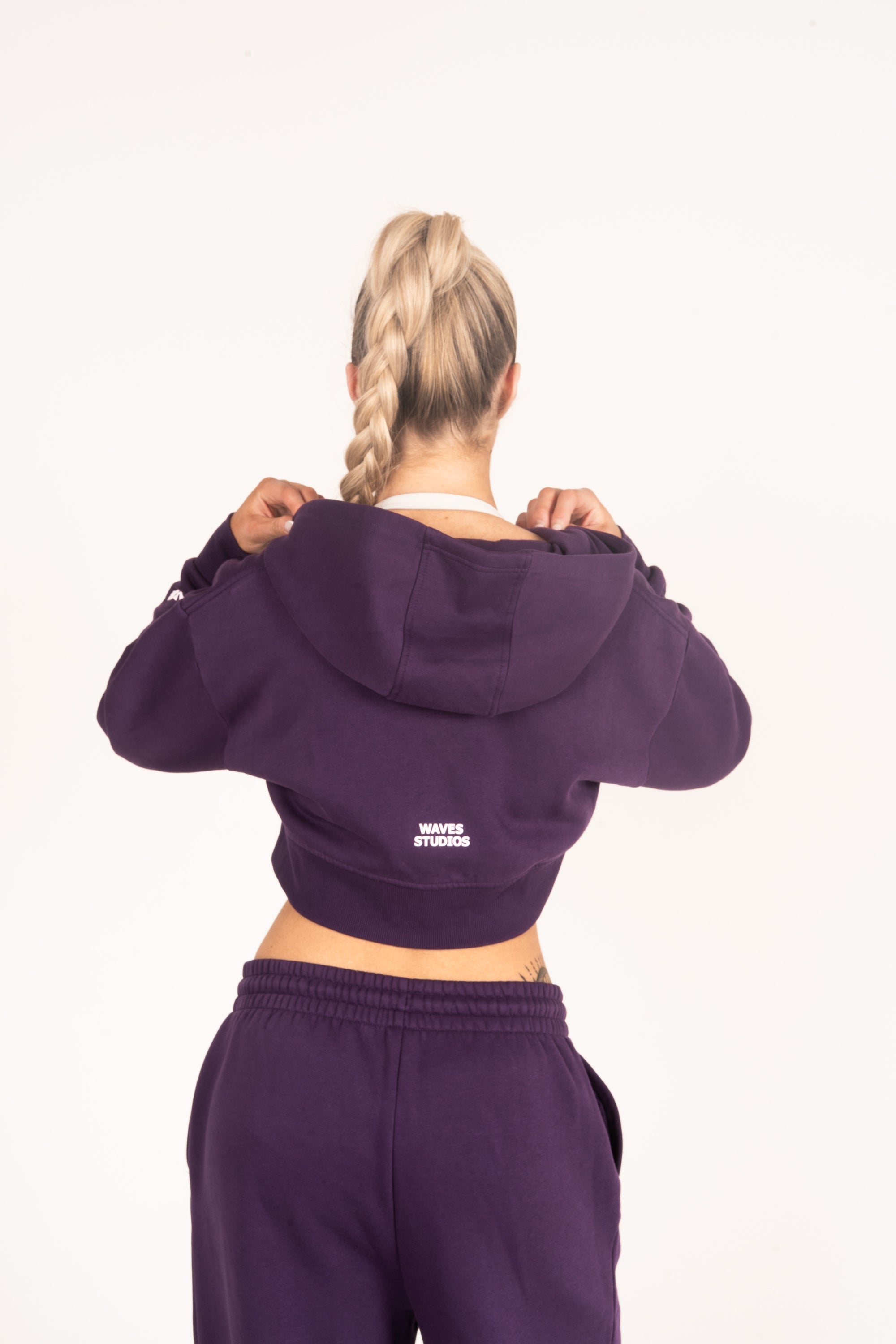 Deluxe Lounge™ Women Cropped Full Zip Hoodie