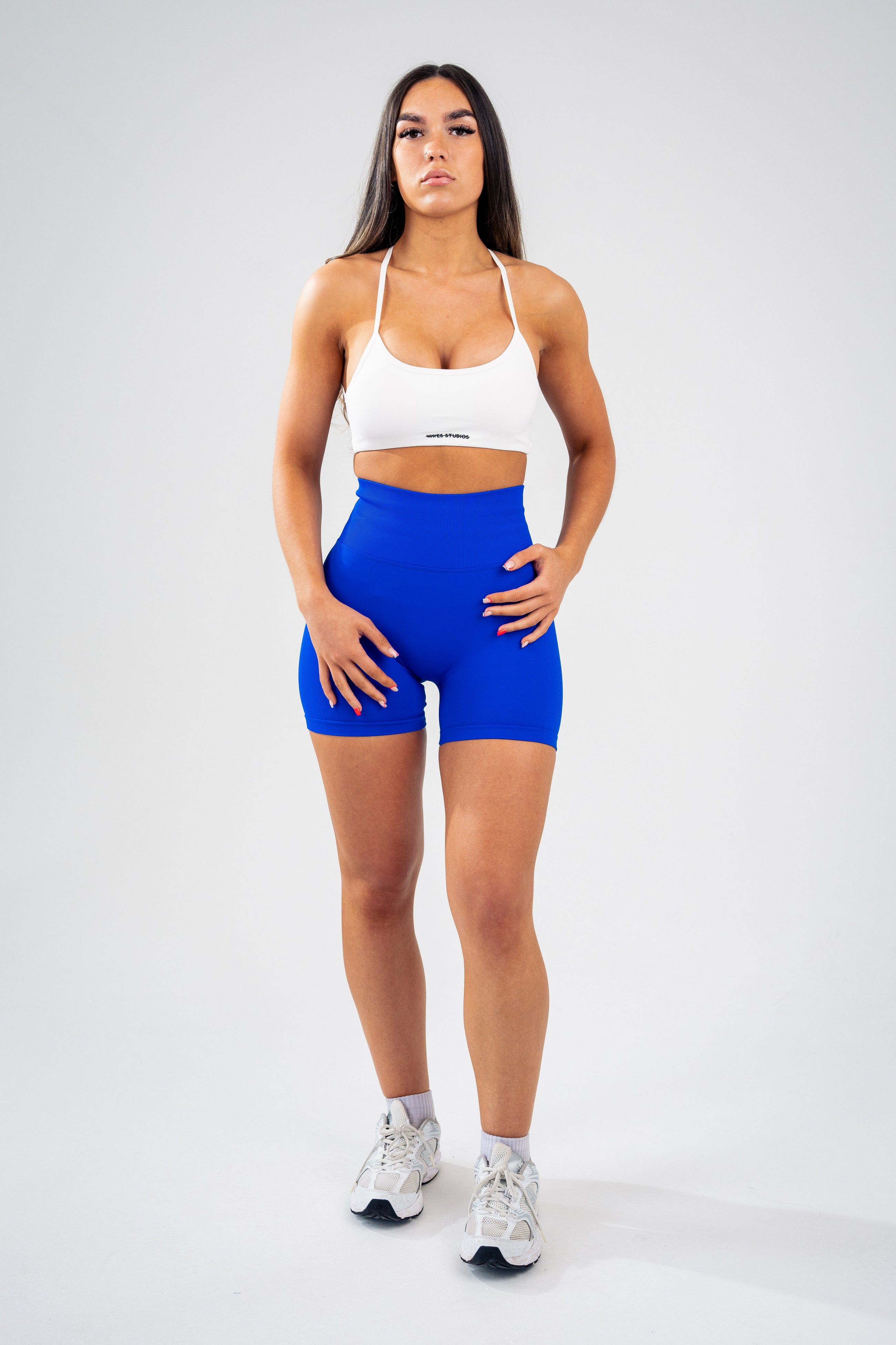 Seamless Scoop Neck Sports Bra