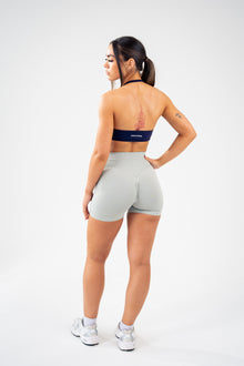 Crossover Seamless Scrunch Shorts