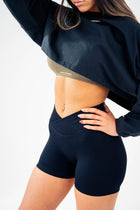 Crossover Seamless Scrunch Shorts