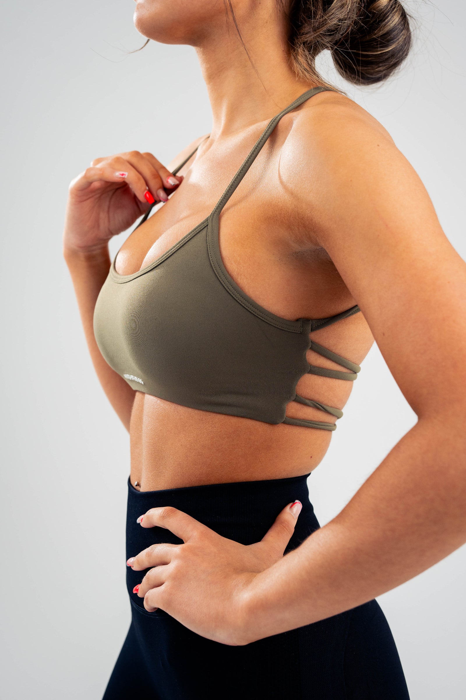 Seamless Scoop Neck Sports Bra