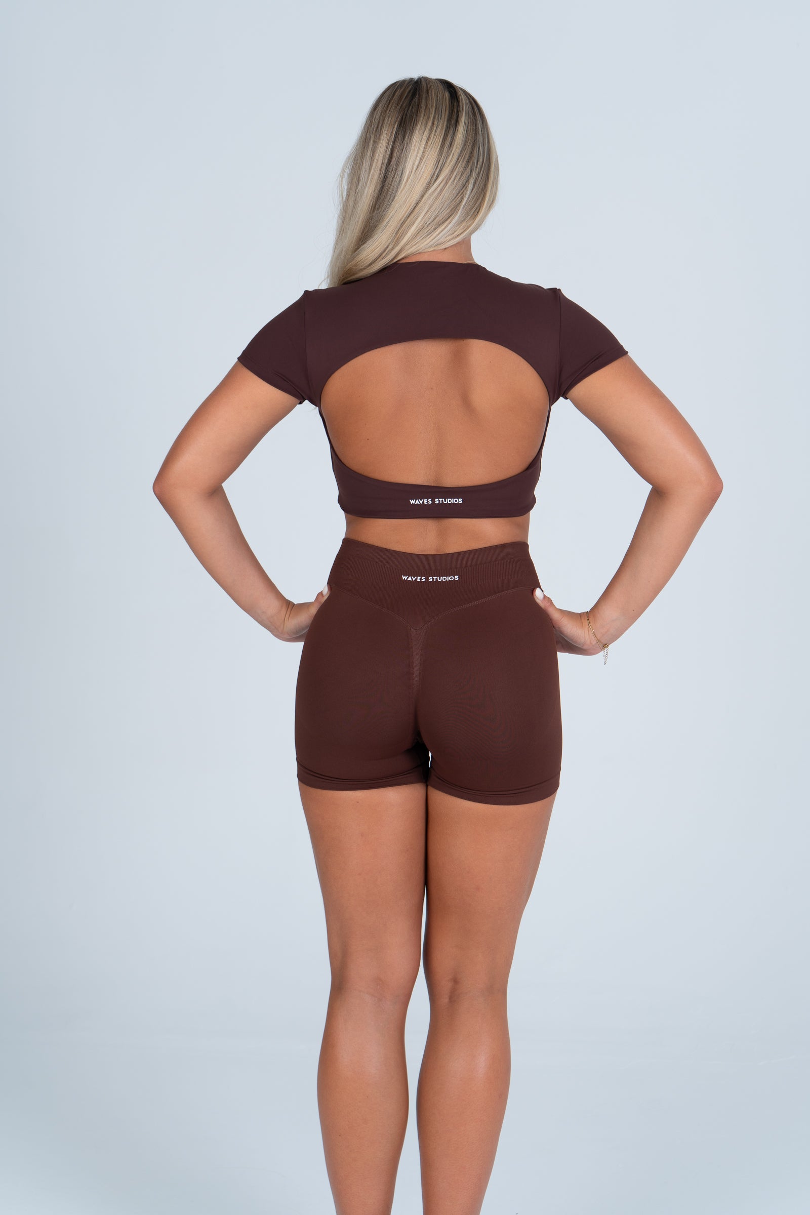 Timeless - Hollow Back Top