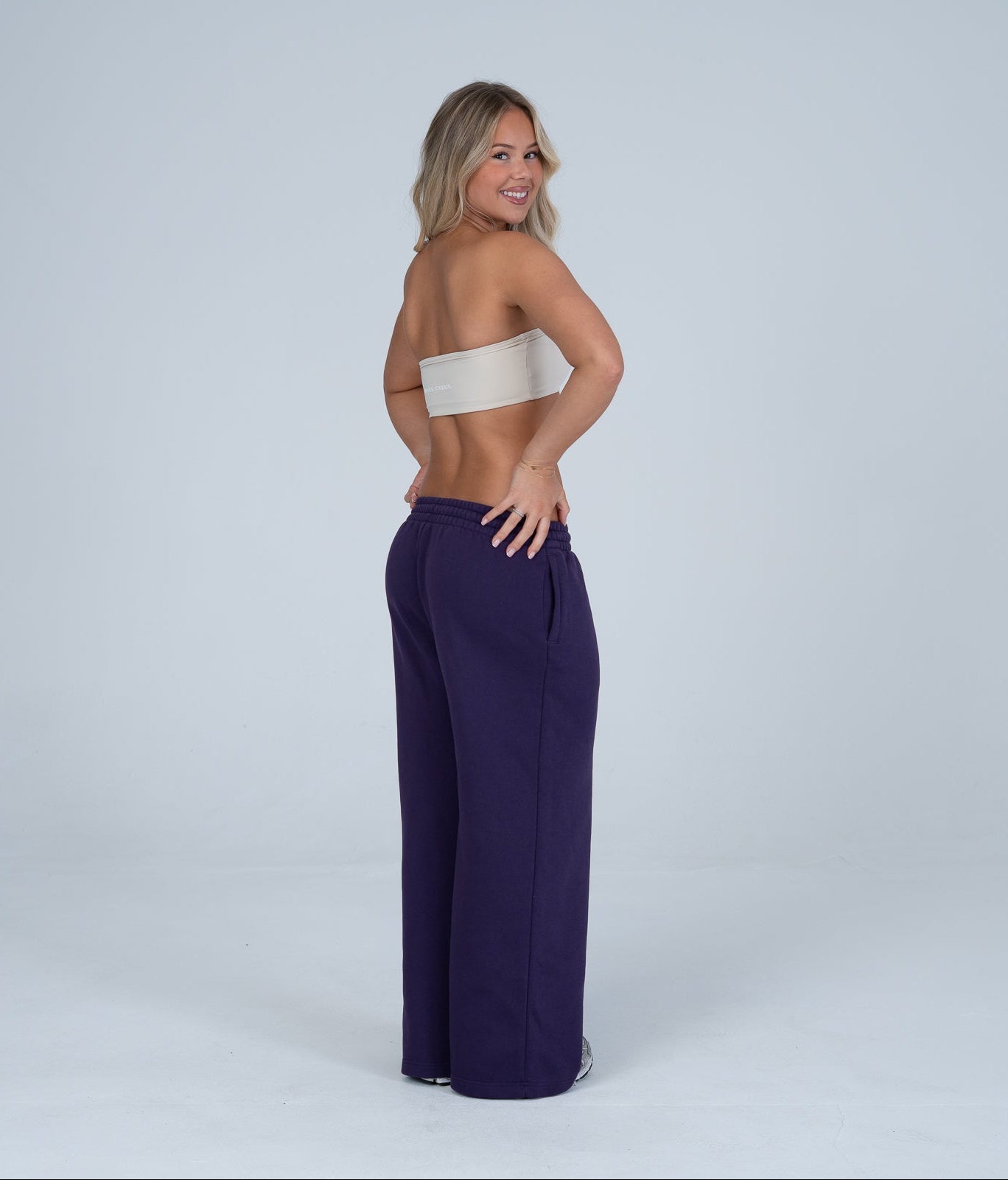 Wide Leg Sweatpants - Deluxe Lounge™