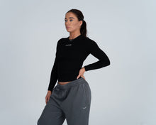 Crewneck Fitted Tee - LS