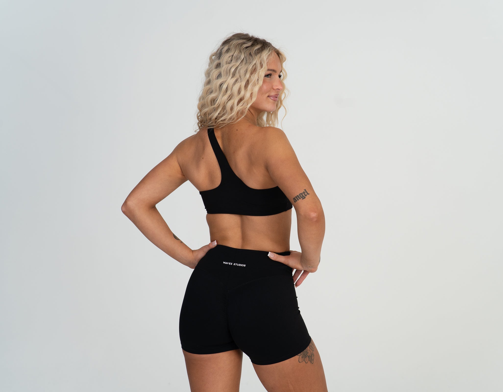 Single Shoulder Sports Bra